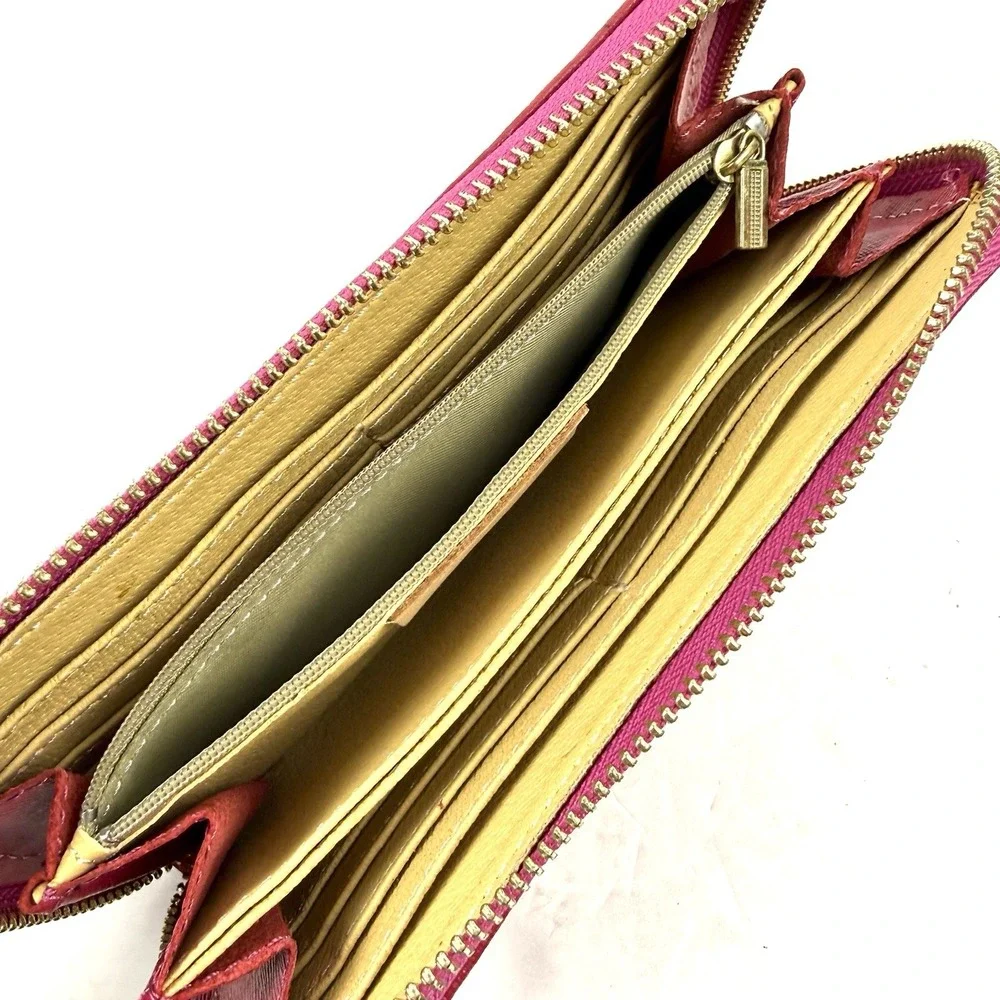 Vera Pelle Pink Berry Accordion Wallet Saffiano Leather Zip Around Used Once